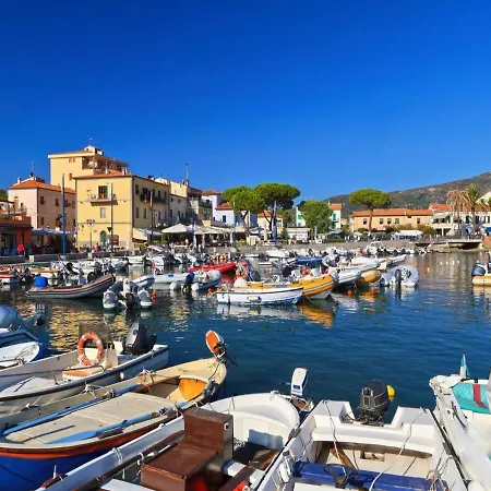 Dom wakacyjny Casa Vanni - Argonautivacanze Marina di Campo